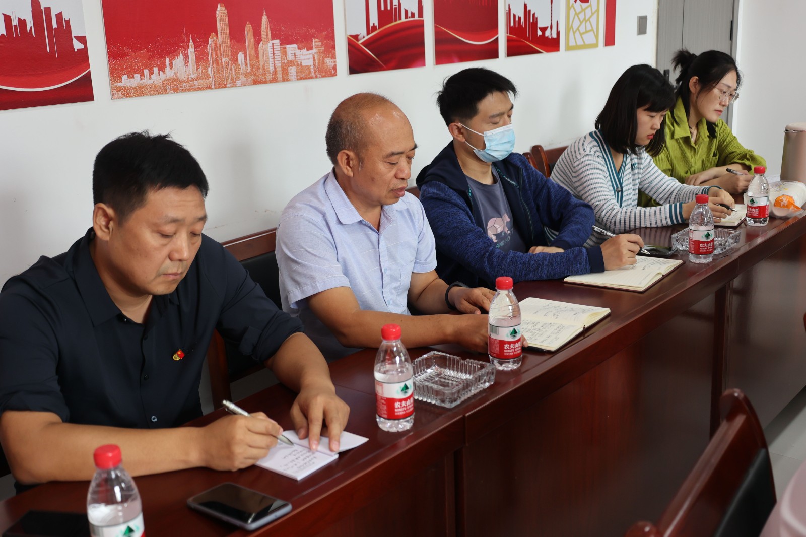 2N7A2460_看图王.jpg 2N7A2460_看图王.jpg